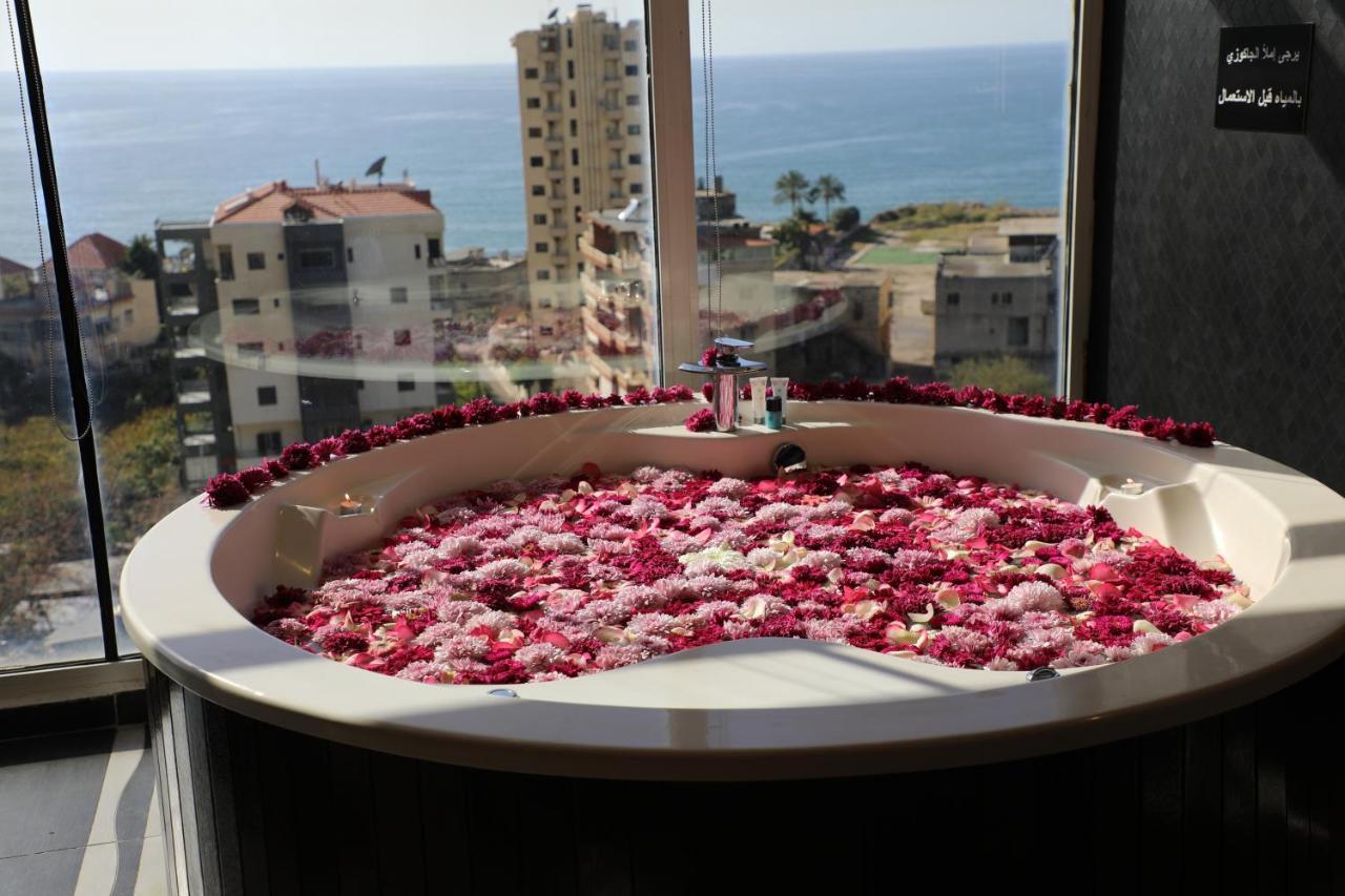 Dolls Hotel By Eurostars (Adults Only) Jounieh Esterno foto