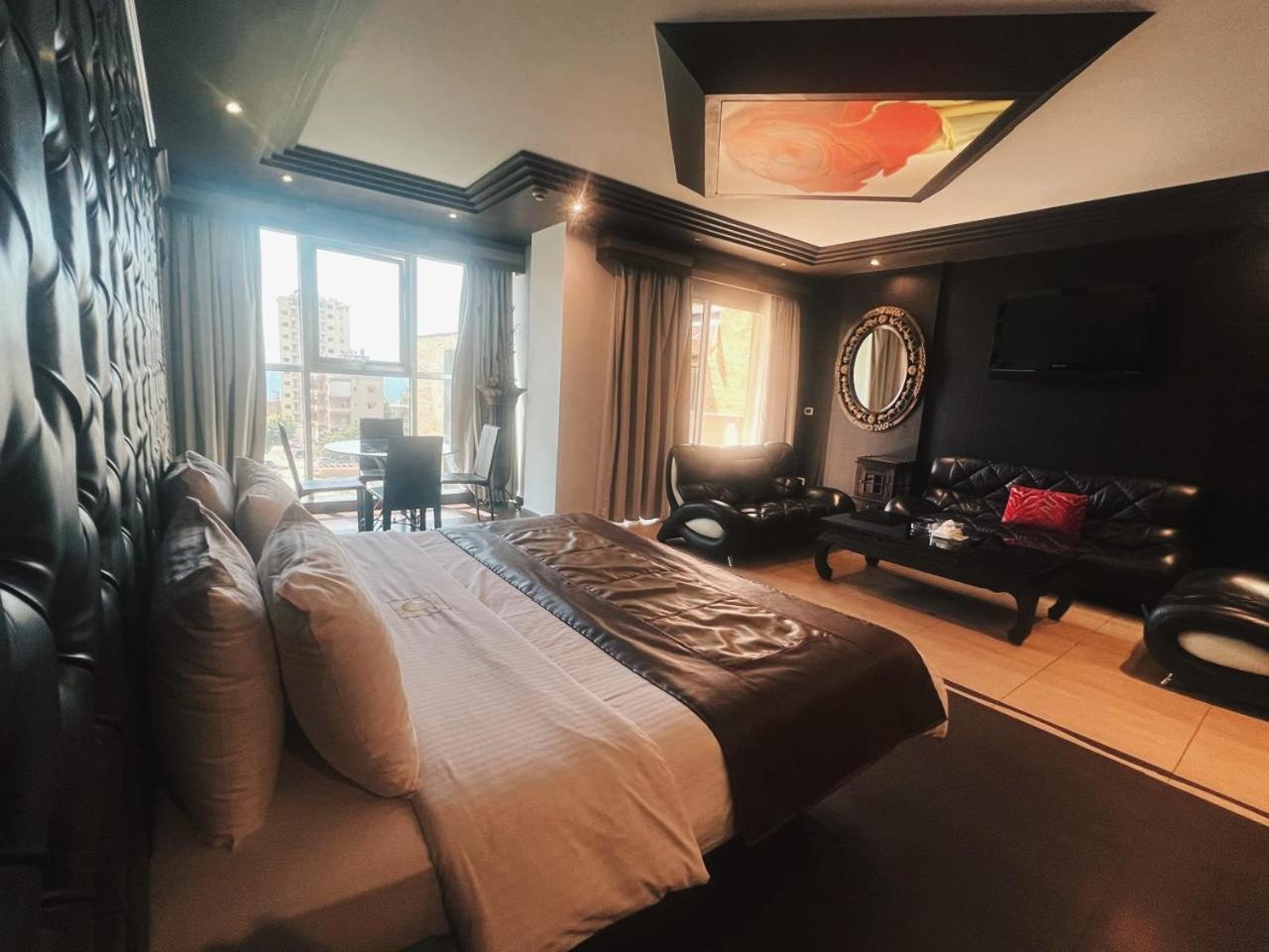Dolls Hotel By Eurostars (Adults Only) Jounieh Esterno foto