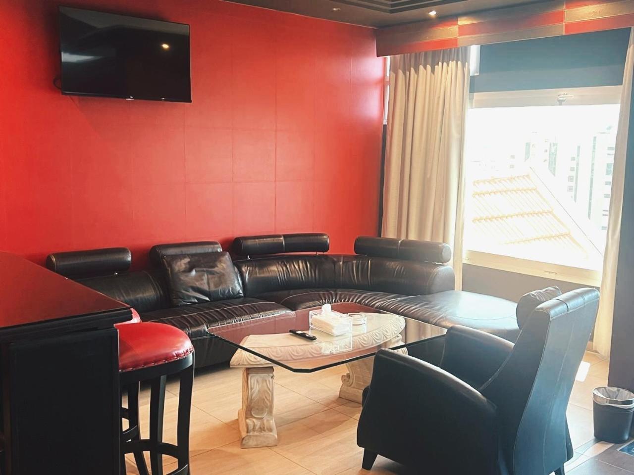 Dolls Hotel By Eurostars (Adults Only) Jounieh Esterno foto