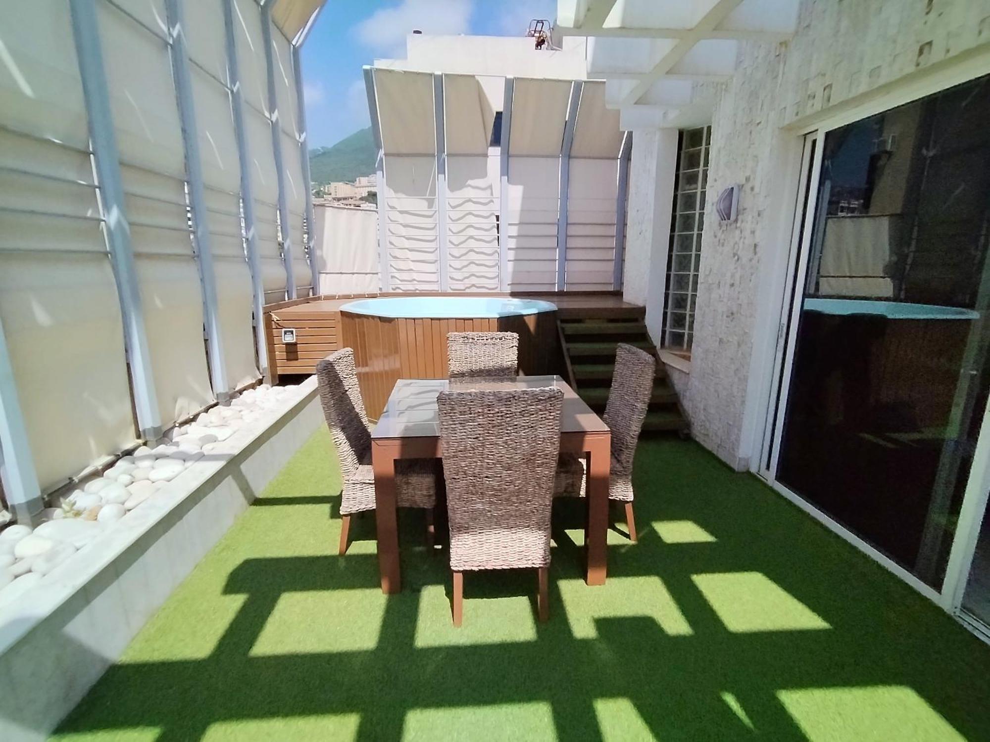 Dolls Hotel By Eurostars (Adults Only) Jounieh Esterno foto