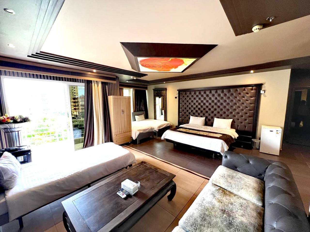 Dolls Hotel By Eurostars (Adults Only) Jounieh Esterno foto